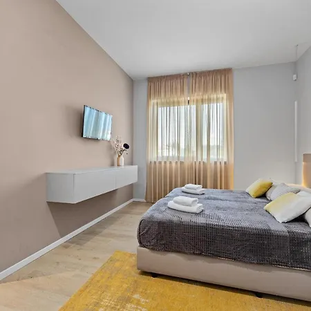 Villa Moon Near The Sea Fazana